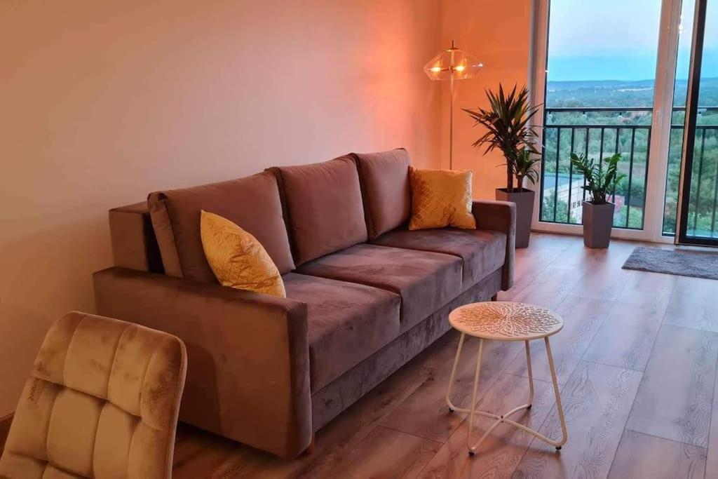 Appartement Mily, Nowy, Luksusowy Apartament à Przemyśl Extérieur photo